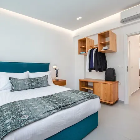 Harmony Apartment Fira (Santorini)