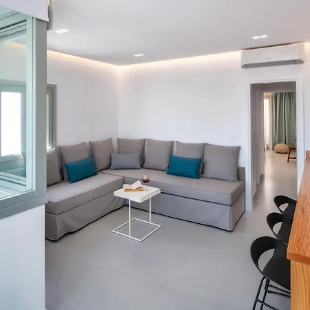 Harmony Fira (Santorini)