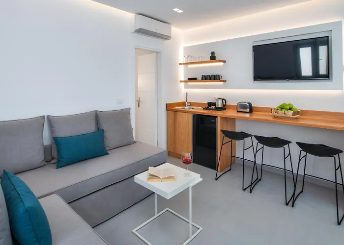 Harmony Apartment Fira (Santorini)